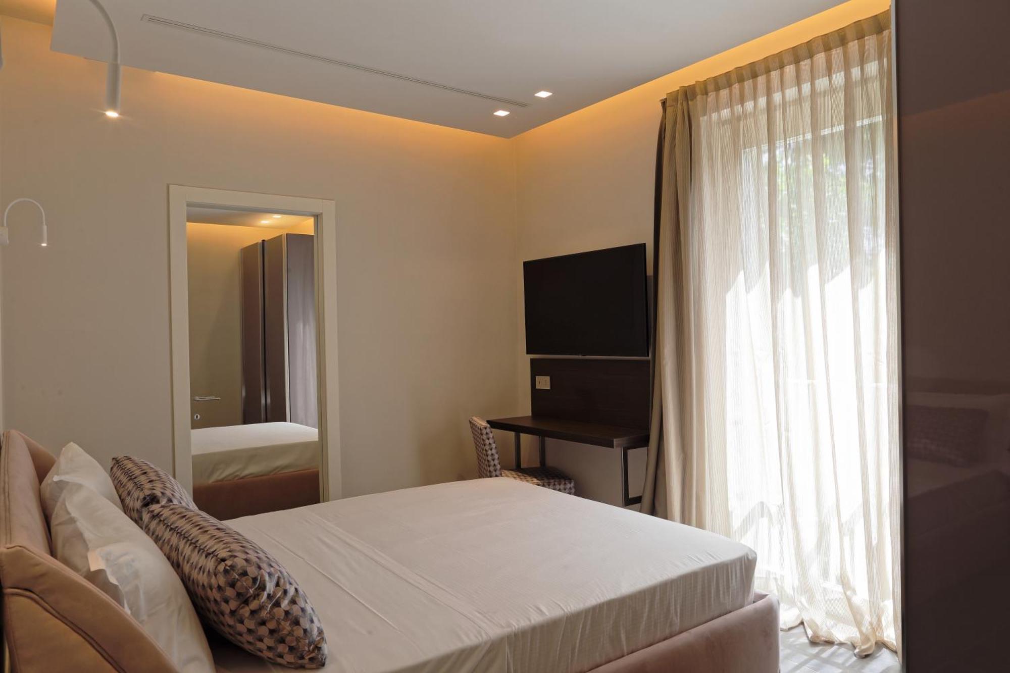 Elegance Riccioneアパートホテル 部屋 写真